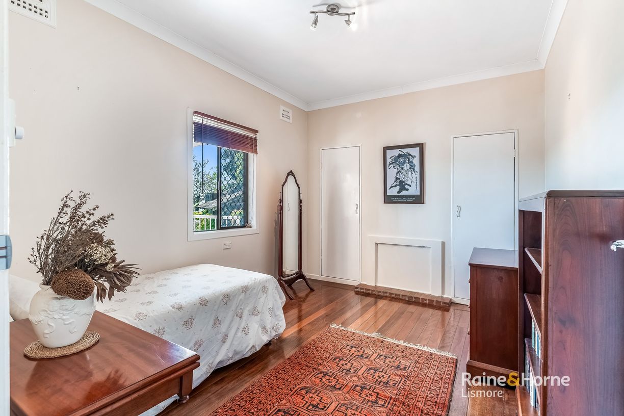110-112 High Street — photo 19 of 30