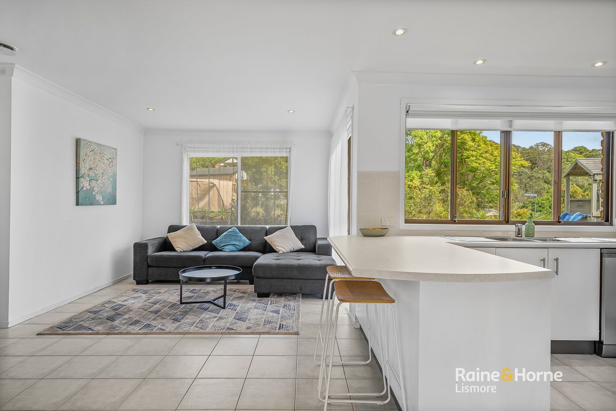 37 Trinity Drive — photo 7 of 29
