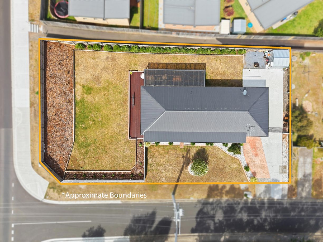 Spacious Family Home with Development Potential (STCA) in Prime ...