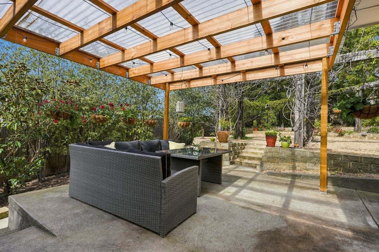2 Bartlett Place — photo 25 of 30