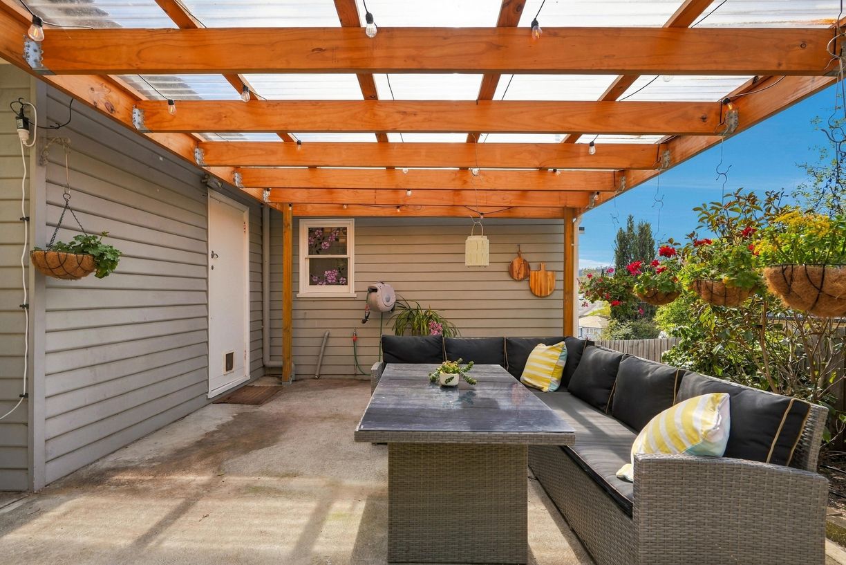 2 Bartlett Place — photo 28 of 30