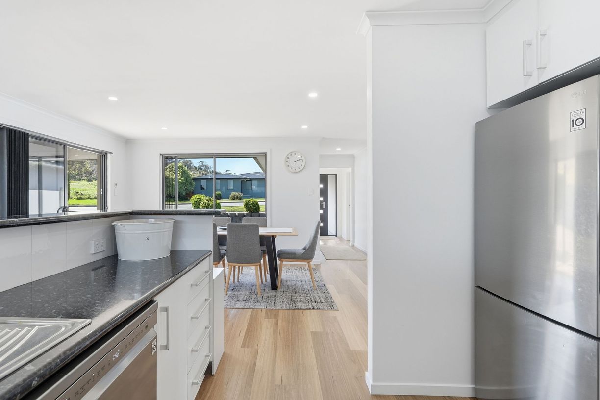 4 Leitram Avenue — photo 18 of 30