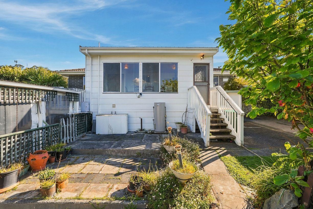 121 Brent Street — photo 18 of 27