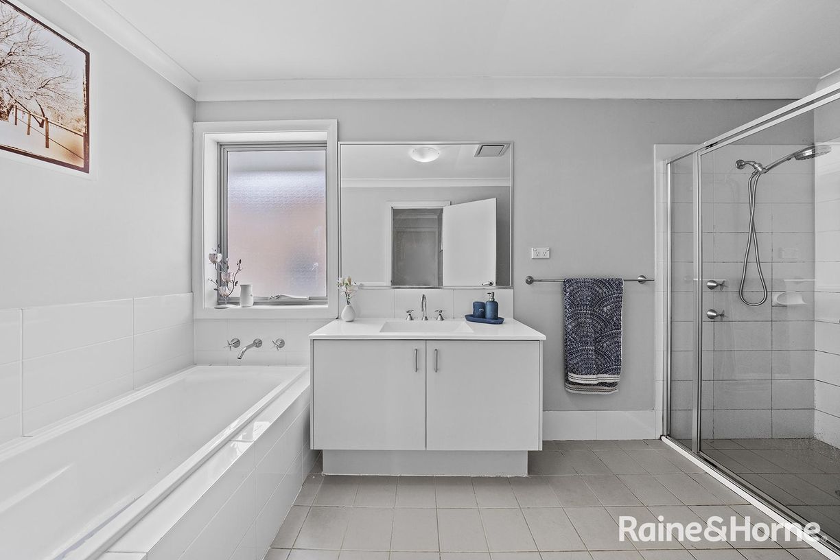 72 Kippax Avenue — photo 9 of 15