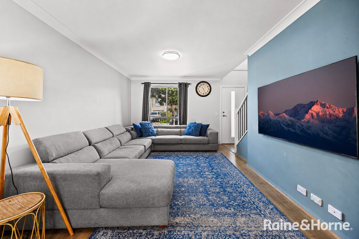 72 Kippax Avenue — photo 3 of 15