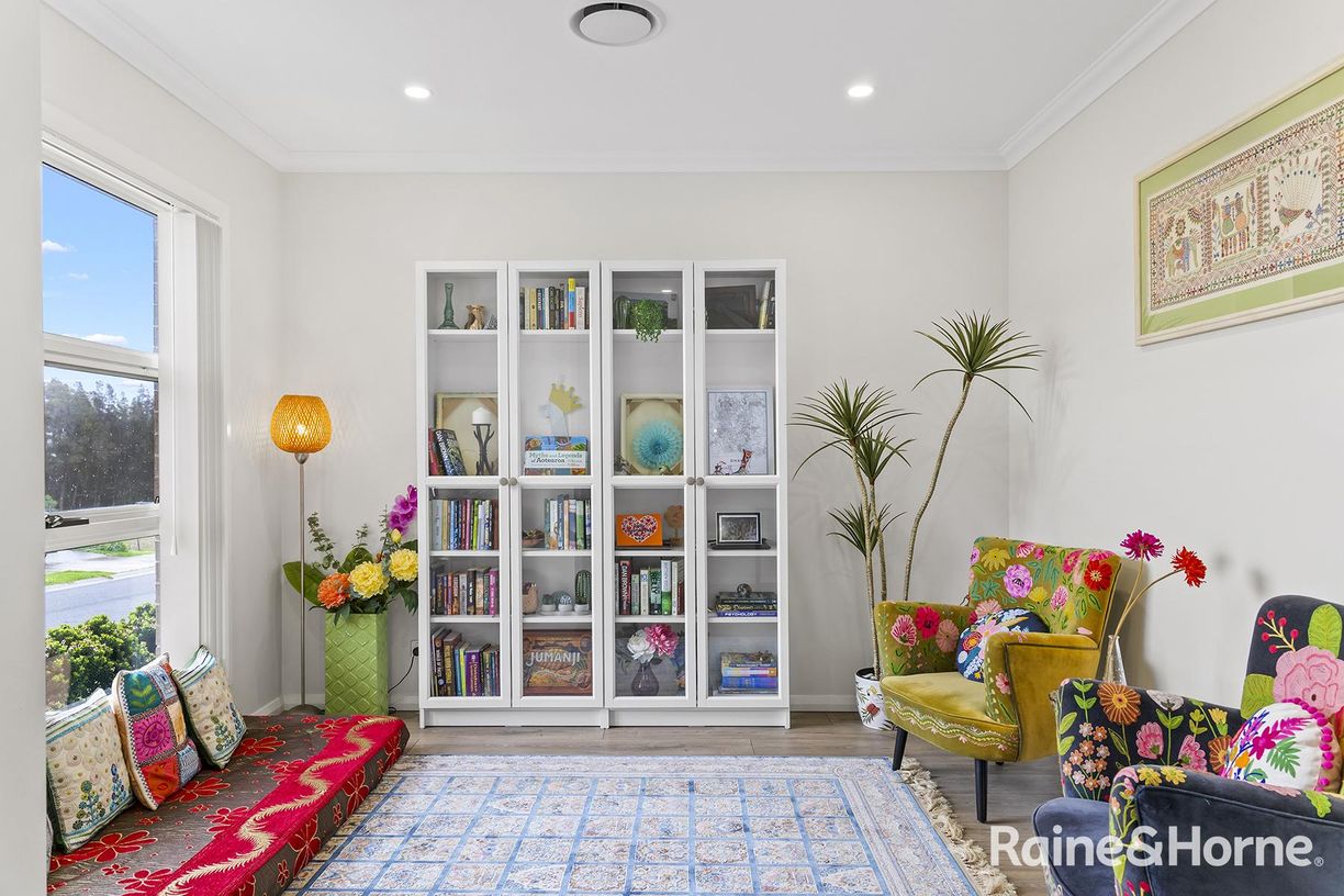 11 Neptune Road — photo 4 of 28