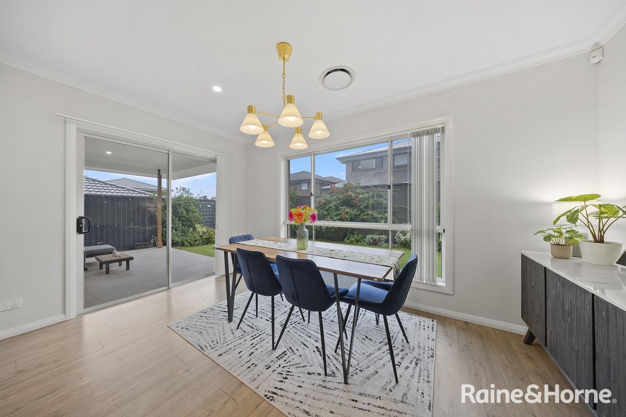 11 Neptune Road — photo 9 of 28