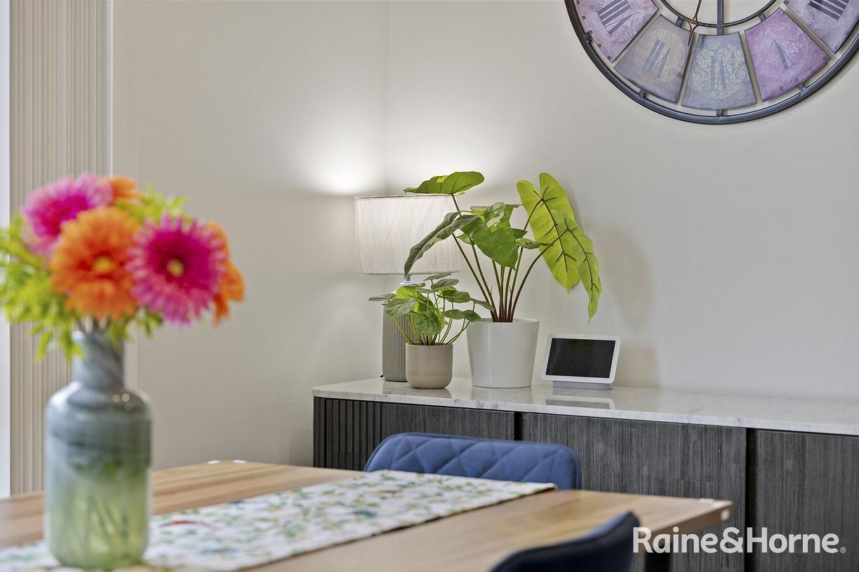 11 Neptune Road — photo 10 of 28
