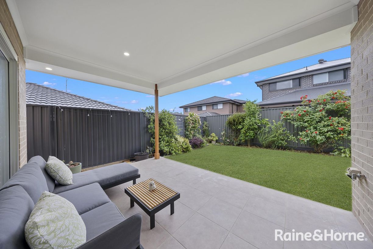 11 Neptune Road — photo 13 of 28