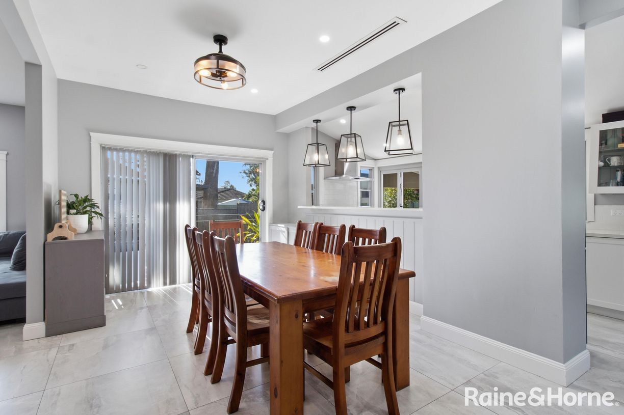 15 Kauri Street — photo 3 of 20