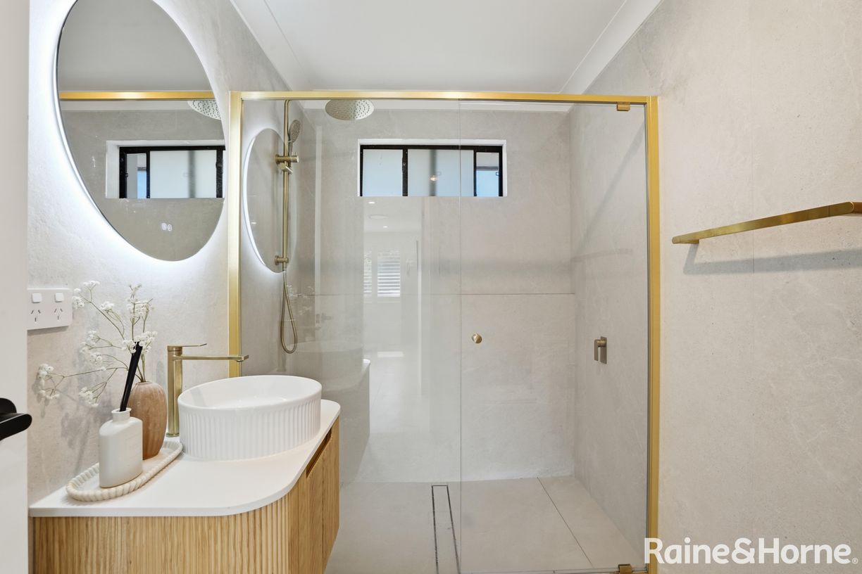 303 Vardys Road — photo 7 of 11