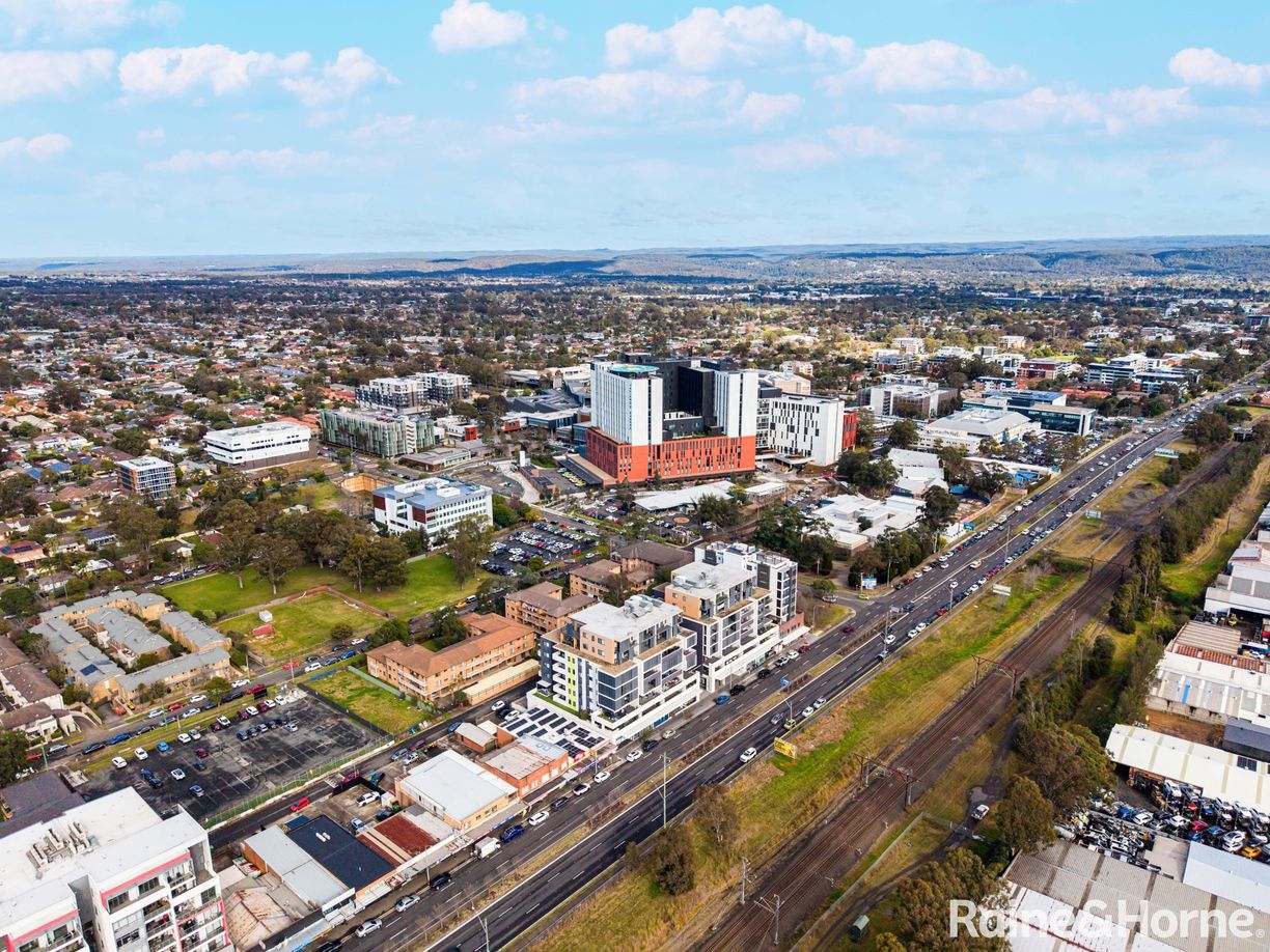 415/240-250 Great Western Highway — photo 12 of 12