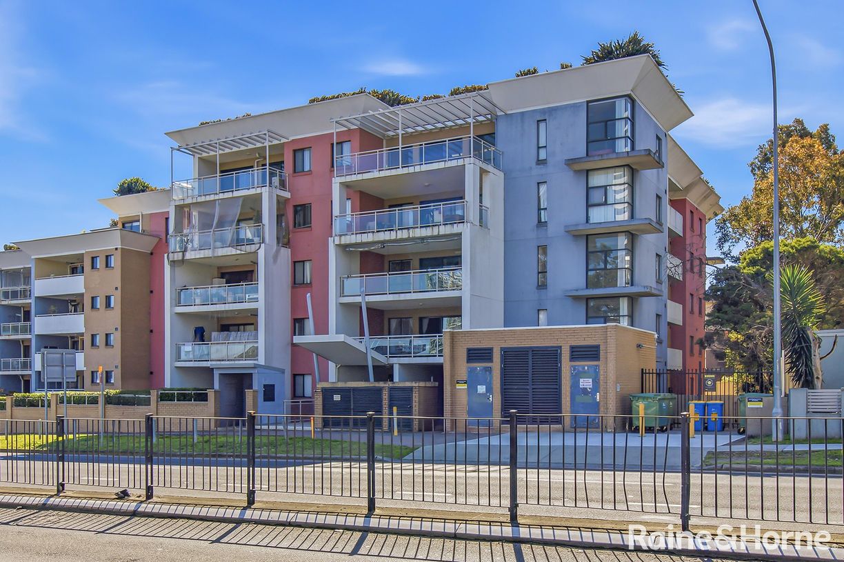113/21-29 Third Avenue — photo from Raine & Horne Soultani Group Blacktown