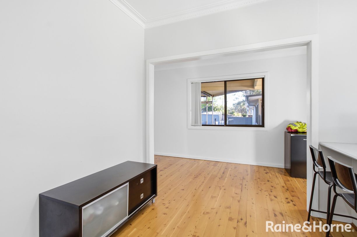 12 & 12a Woodside Avenue — photo 4 of 18
