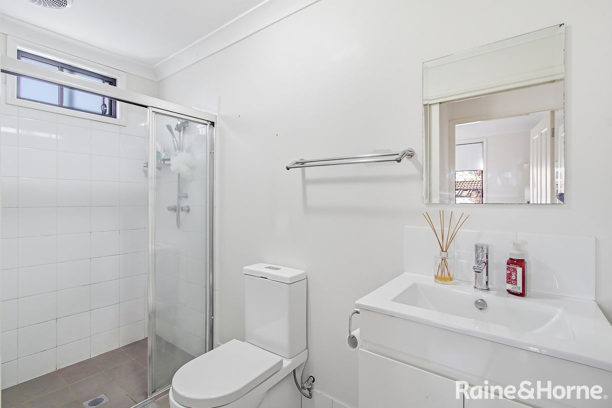 12 & 12a Woodside Avenue — photo 14 of 18
