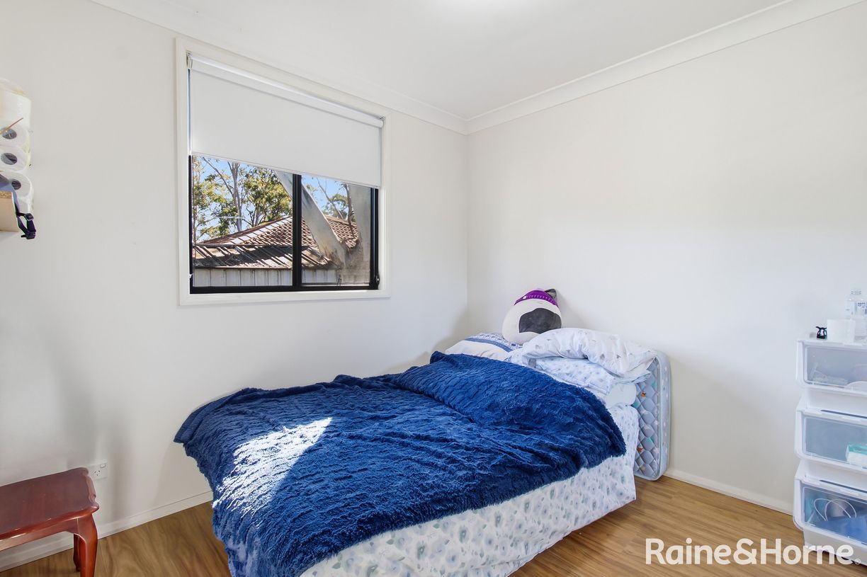 12 & 12a Woodside Avenue — photo 13 of 18