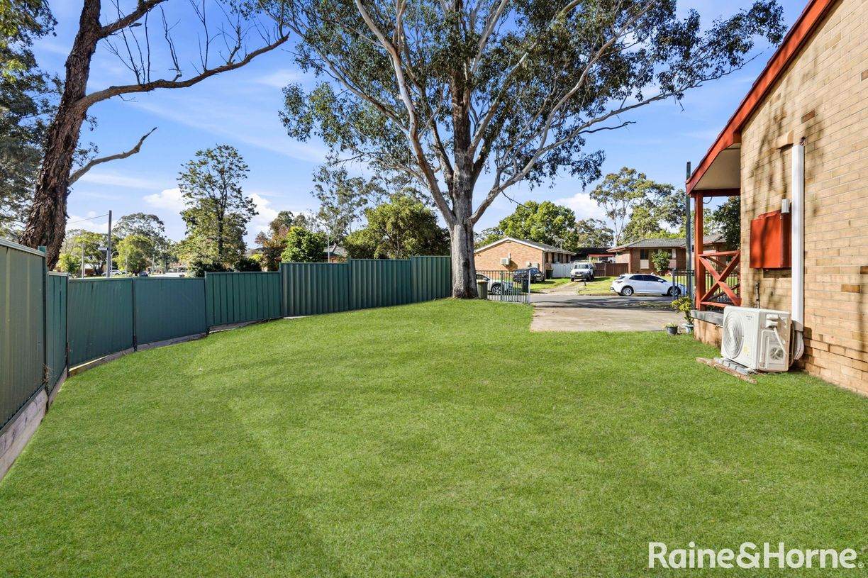 26 Oldaker Street — photo 8 of 12