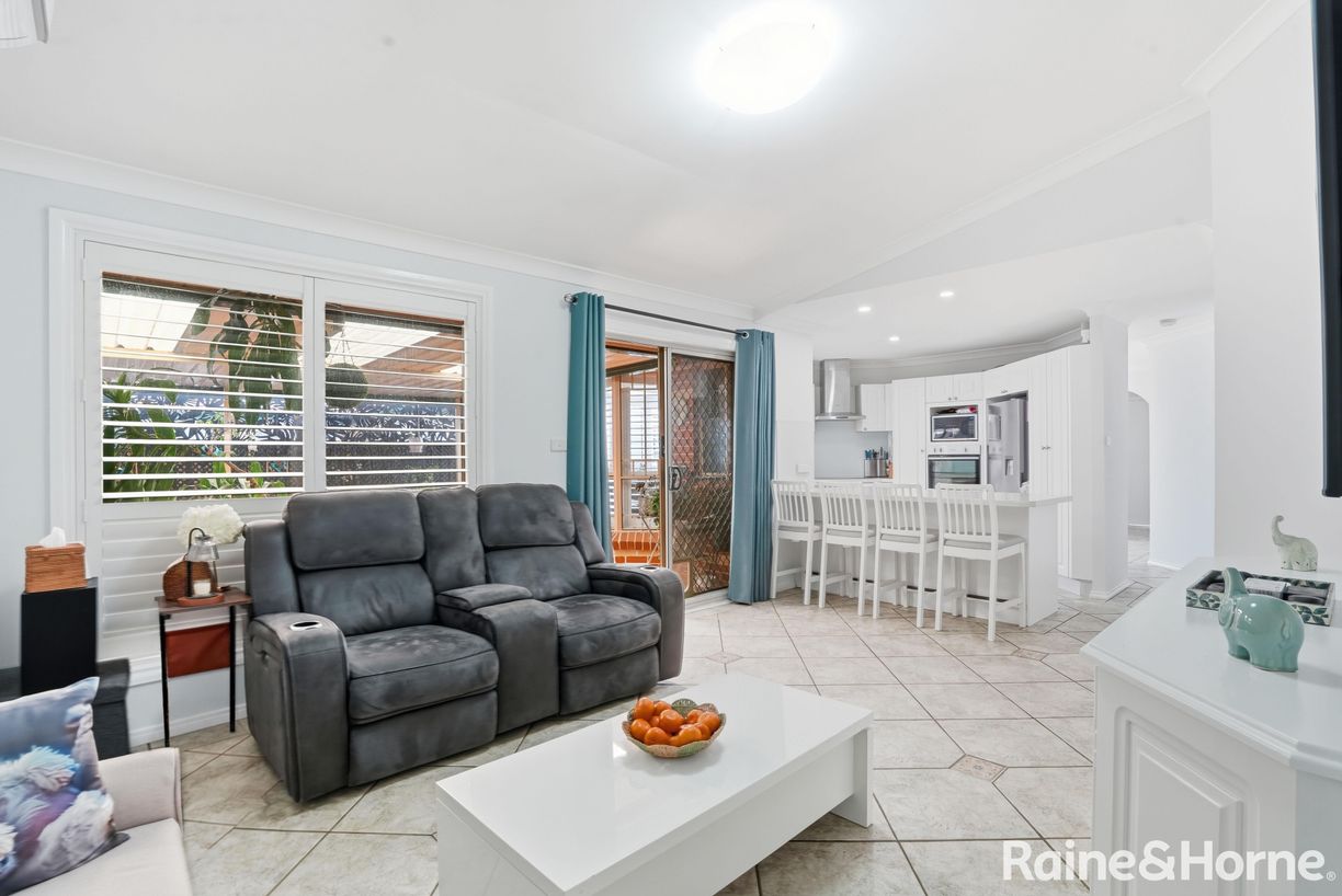 6 Wongalara Place — photo 5 of 13