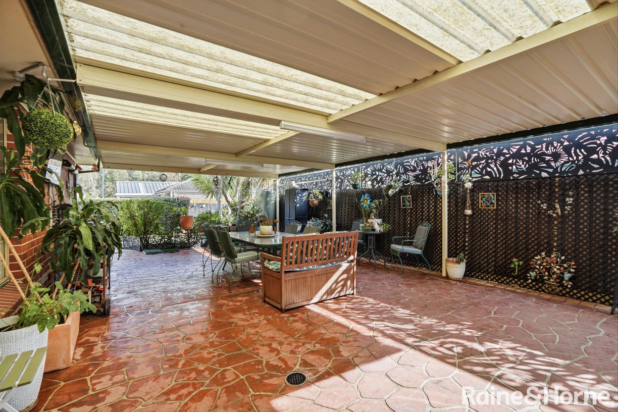 6 Wongalara Place — photo 10 of 13