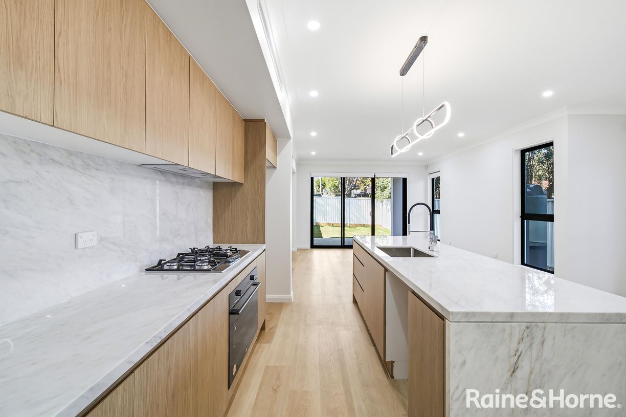 43a Orwell Street — photo 2 of 24