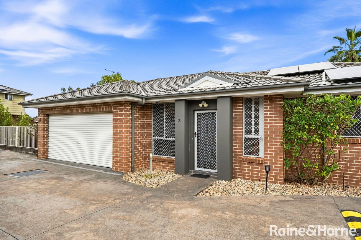 3/59 Cambridge Street — photo from Raine & Horne Soultani Group Blacktown