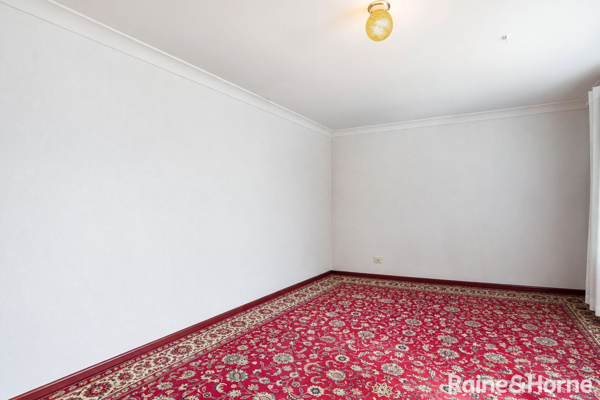 25 Jindalla Crescent — photo 9 of 13