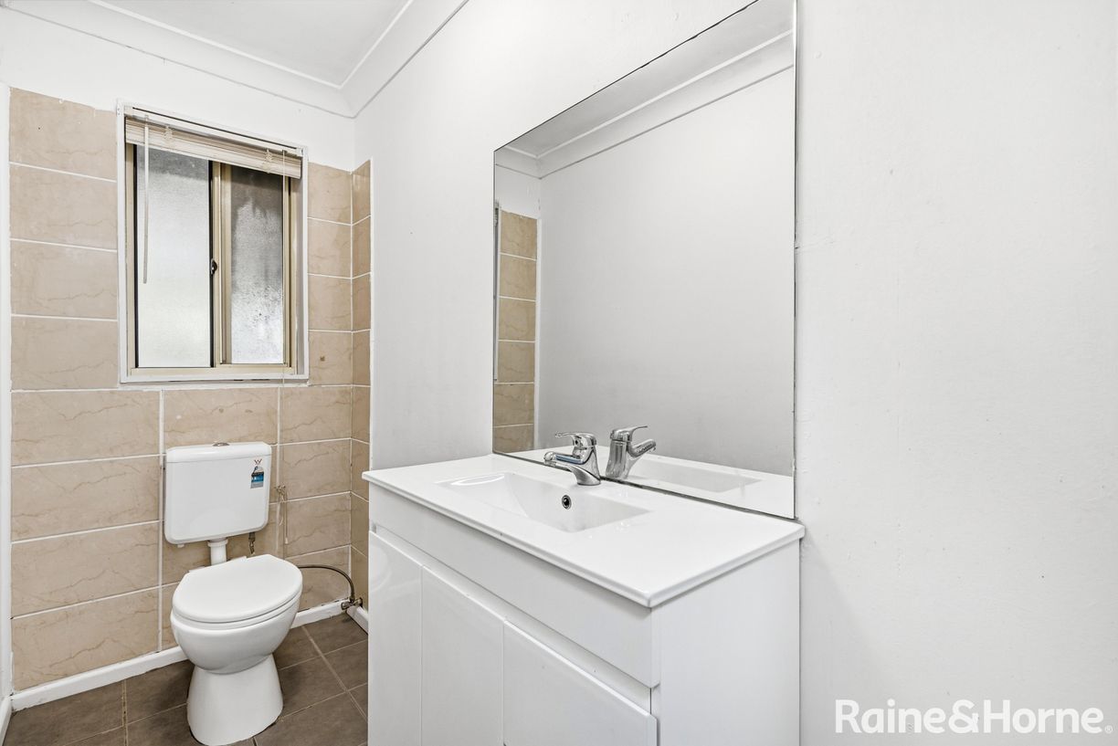24 Bougainville Road — photo 7 of 13