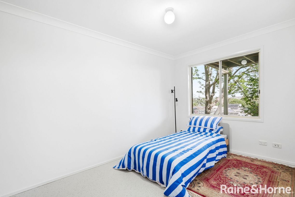 16A Bruxner Place — photo 13 of 19
