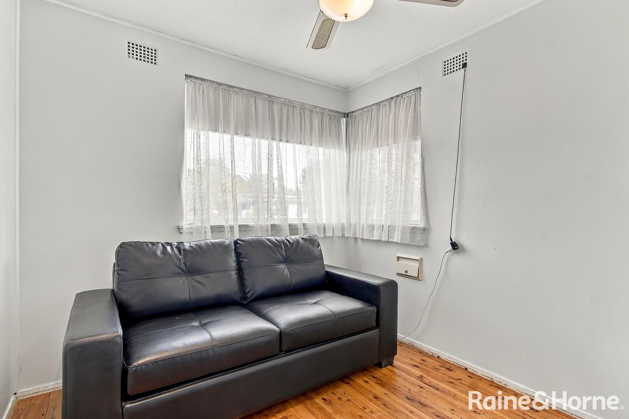 34 Pelleas Street — photo 5 of 16