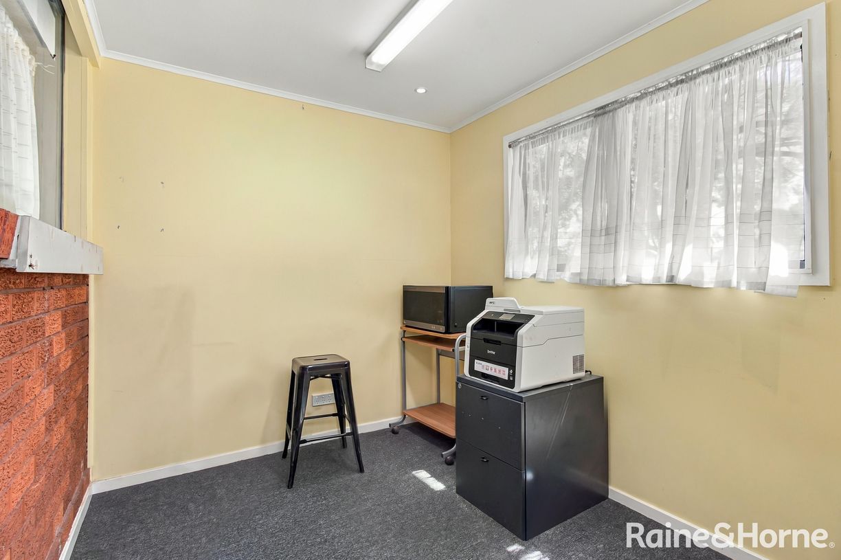 34 Pelleas Street — photo 11 of 16