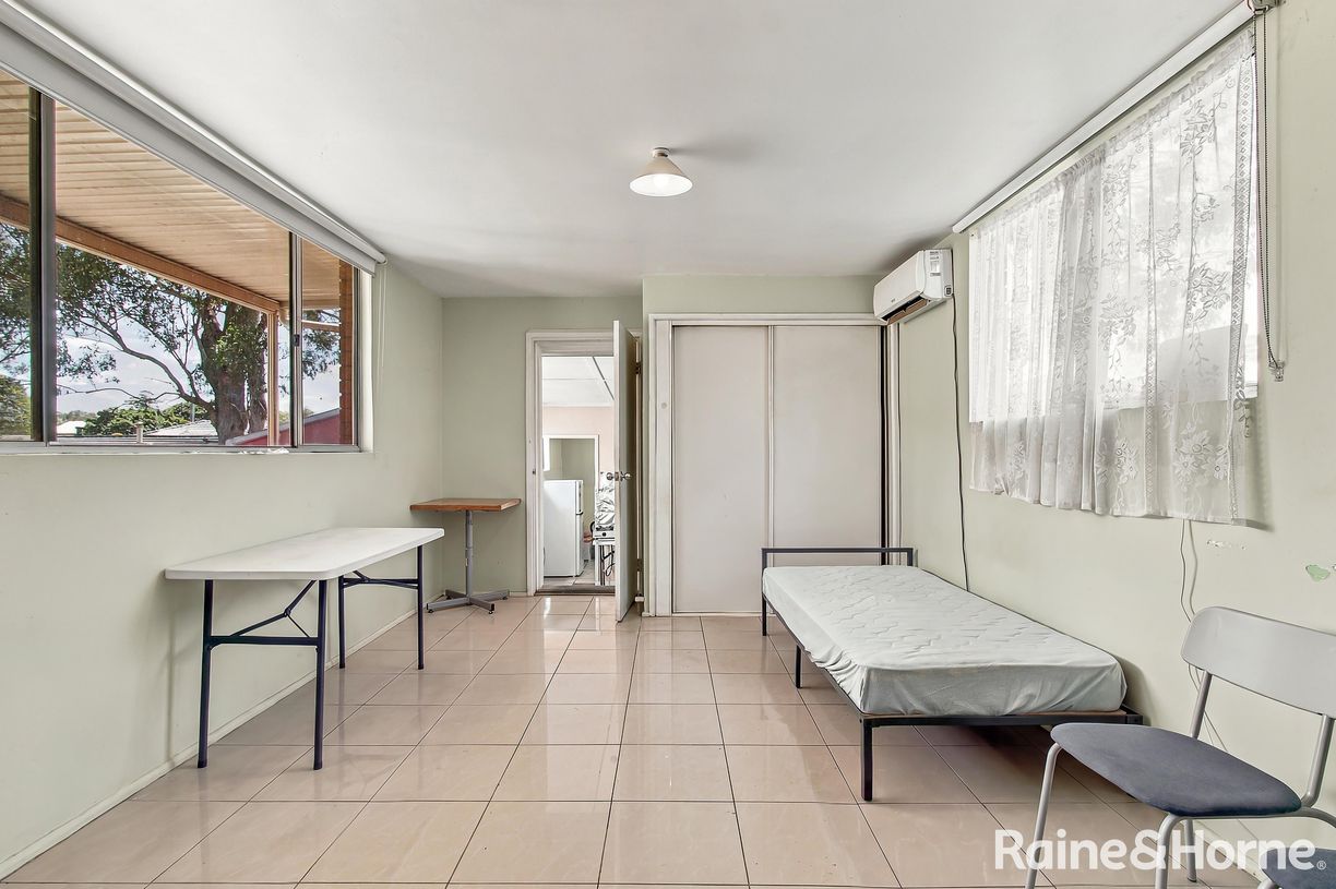 34 Pelleas Street — photo 8 of 16