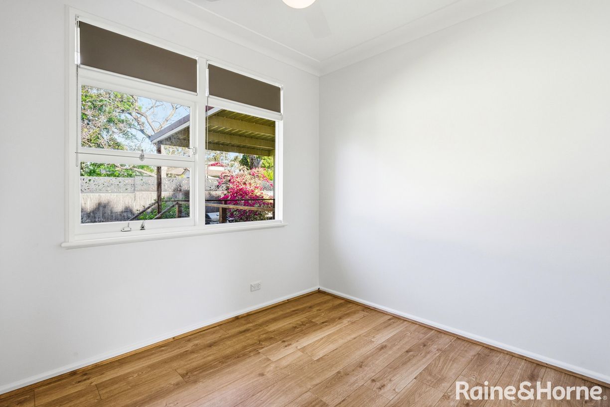 12 Selby Place — photo 7 of 13