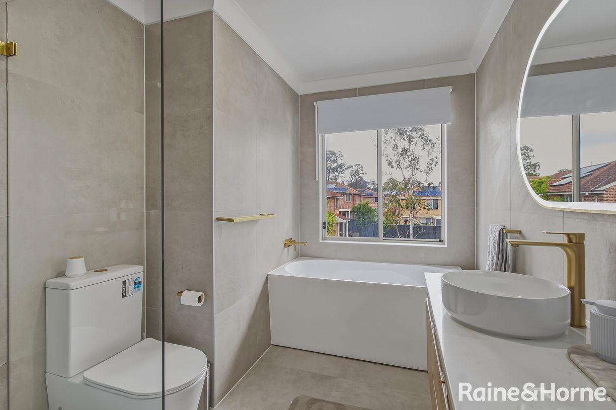 8A Douglas Road — photo 4 of 14