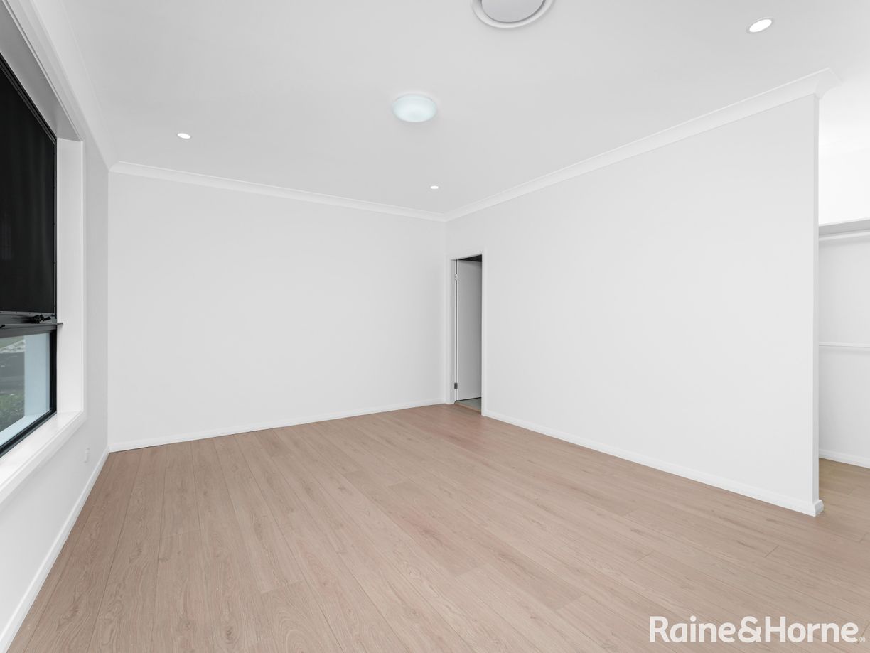 2 Solomon Street — photo 4 of 11