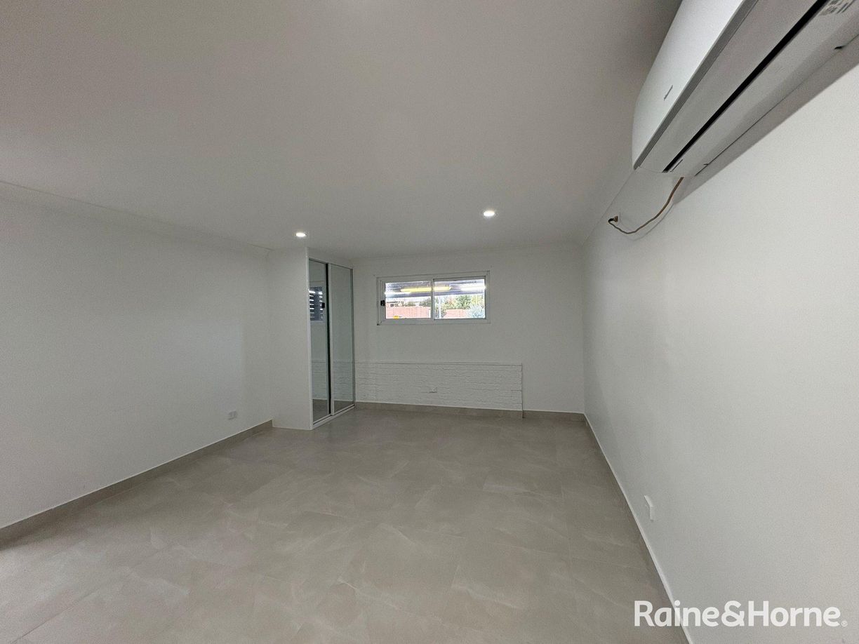 121 Minto Road, Minto NSW 2566