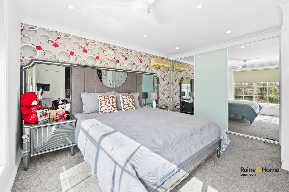 2/12 Kitson Place — photo 3 of 14