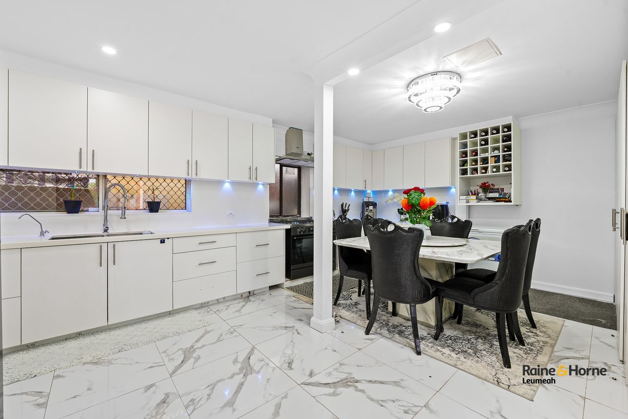 2/12 Kitson Place — photo 2 of 14