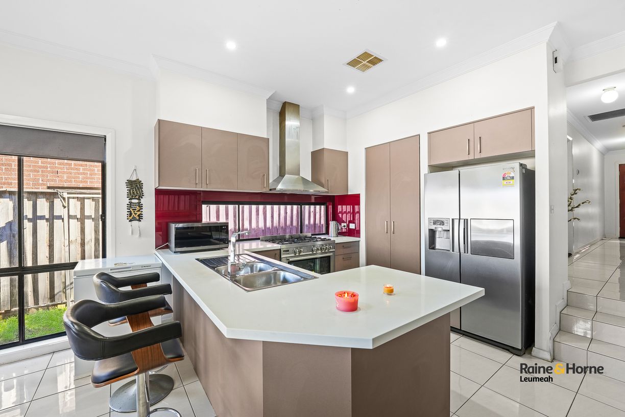 37 Ben Lomond Road — photo 4 of 14