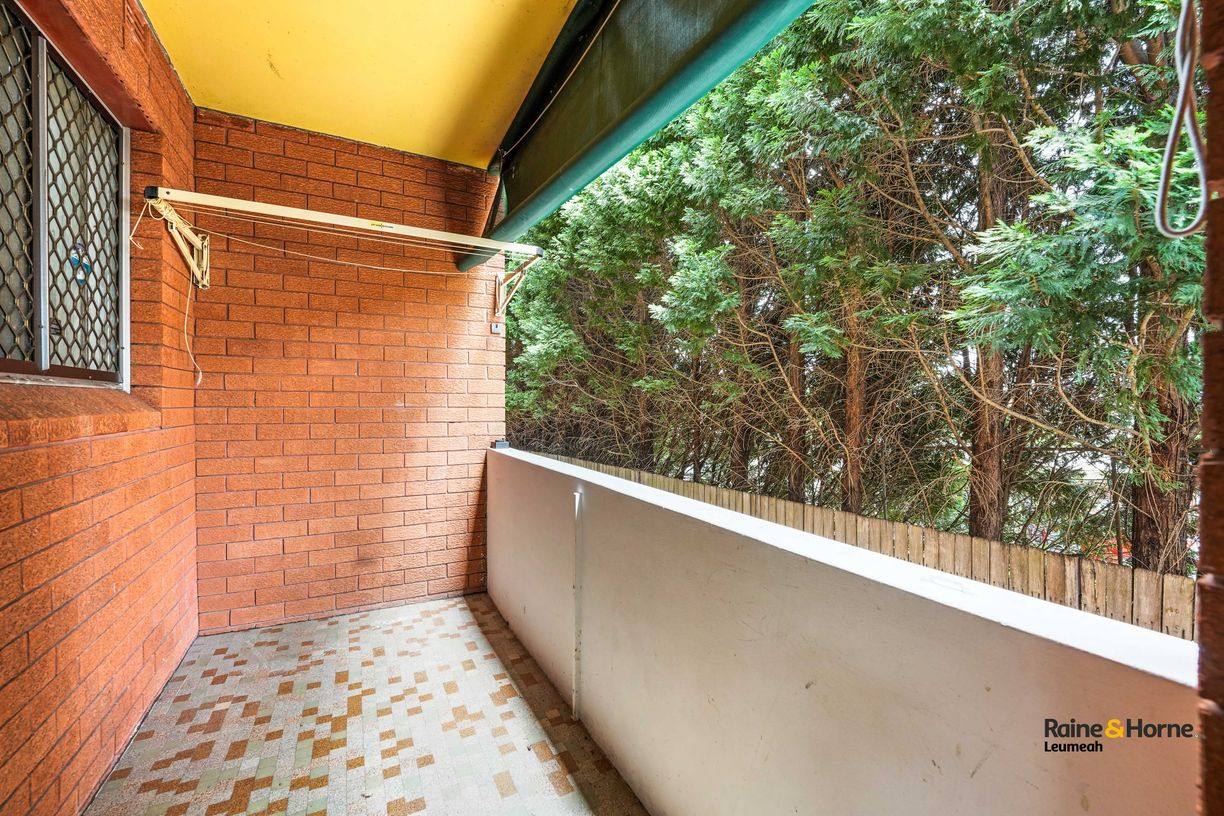 2/22 Owen Street — photo 6 of 11