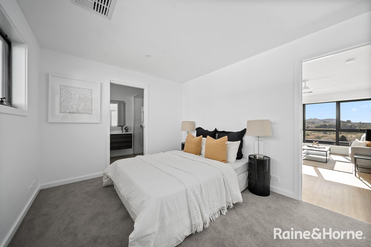 7/15 Romano Street — photo 11 of 21