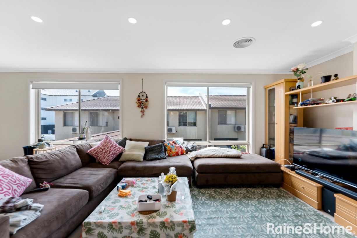 85 Anthony Rolfe Avenue — photo 6 of 20