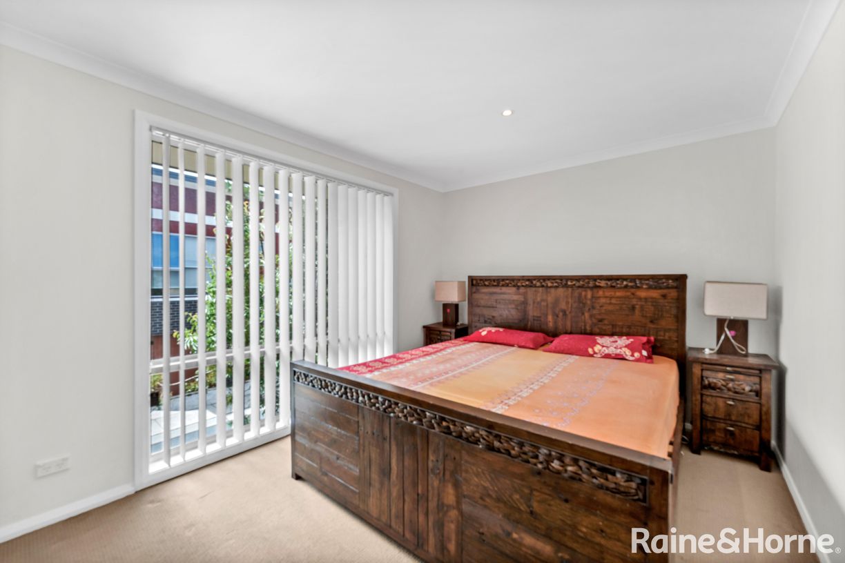 85 Anthony Rolfe Avenue — photo 18 of 20