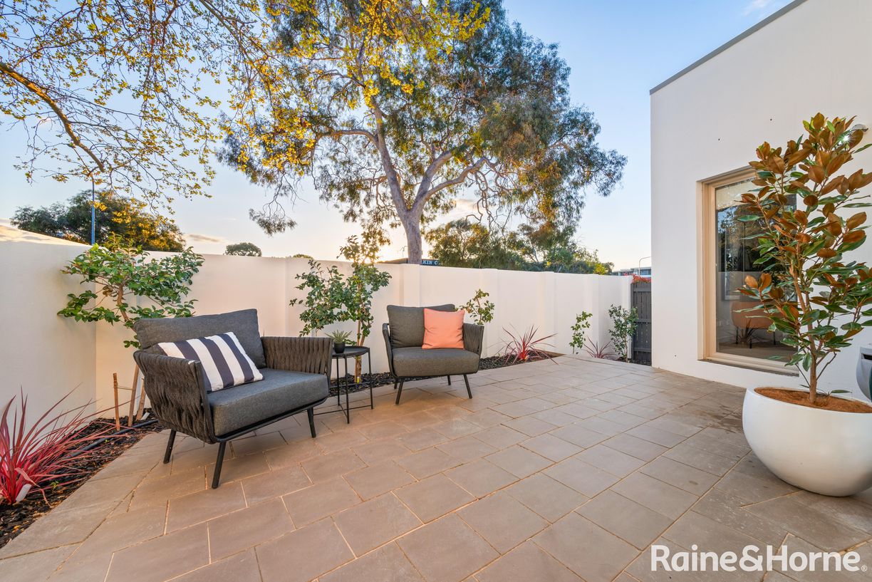 47 Gawler Crescent — photo 21 of 24