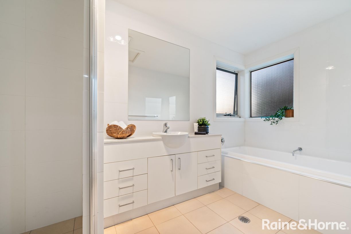 47 Gawler Crescent — photo 17 of 24