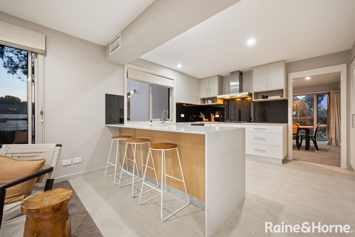 47 Gawler Crescent — photo 10 of 24