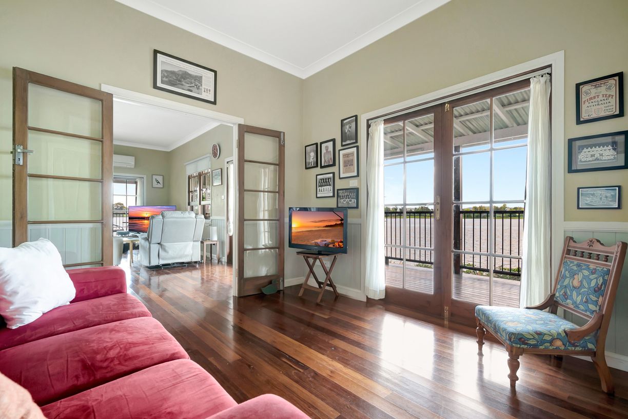 14 Bridge Street — photo 10 of 27