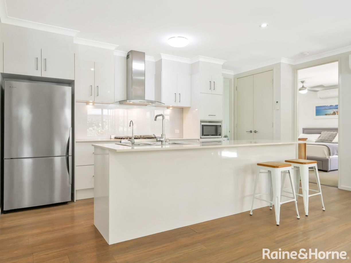 93 Emu Drive — photo 12 of 30