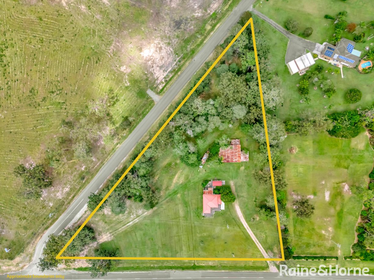 326 Brooms Head Road — photo 2 of 22