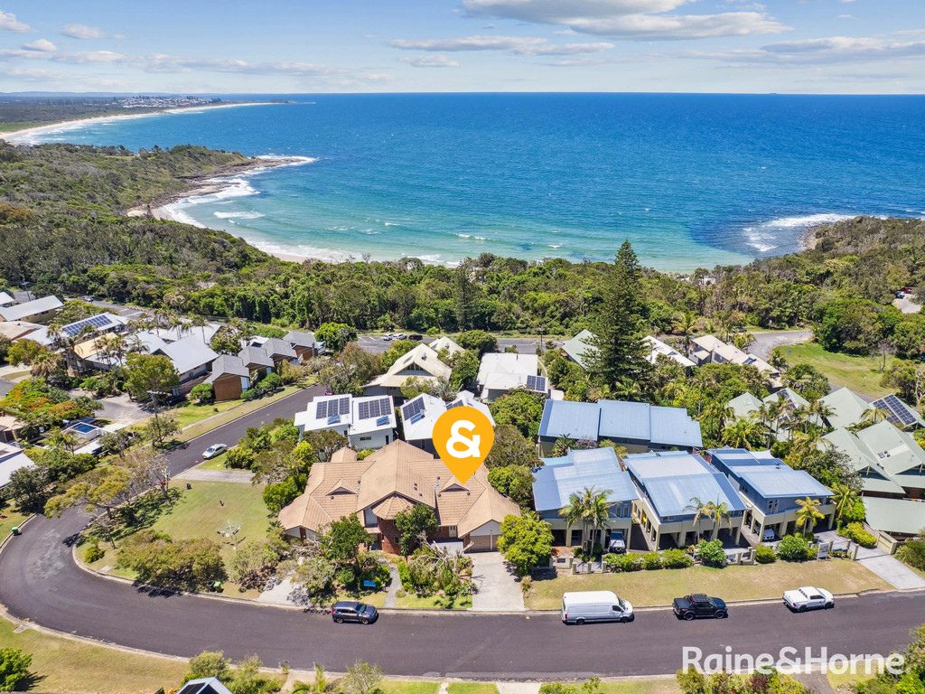 1/4 Bay Street — photo from Raine & Horne Maclean | Yamba | Iluka