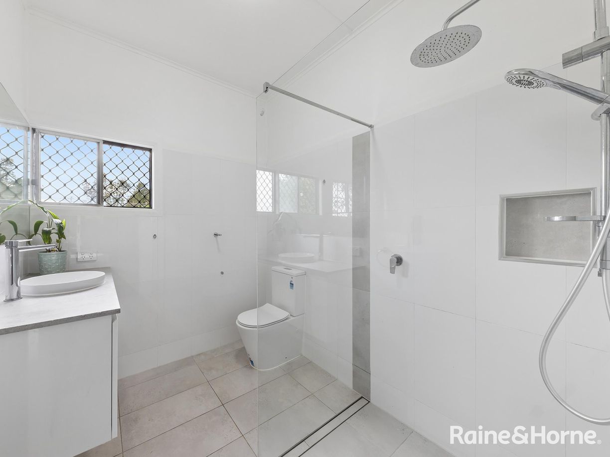 33 Grafton Street — photo 15 of 28